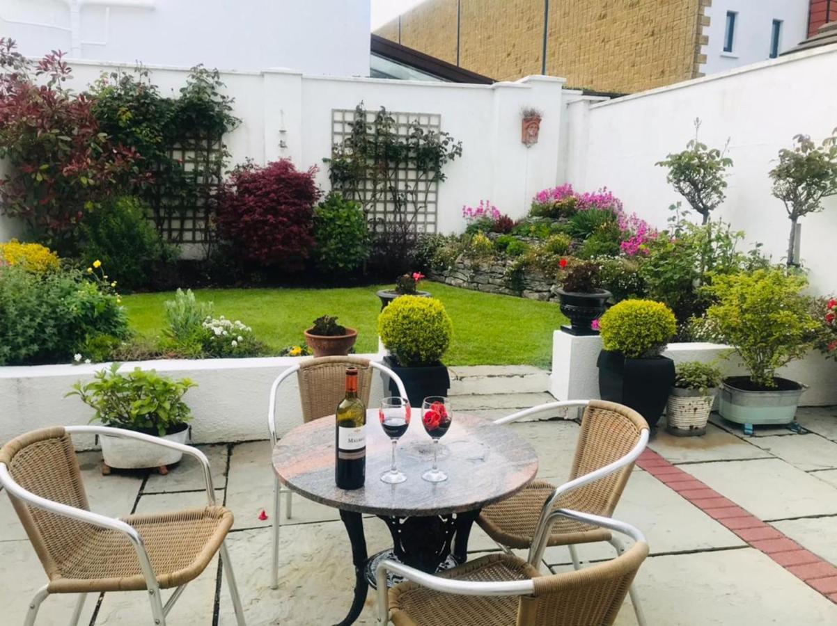 Petra House B&B Galway Exteriör bild