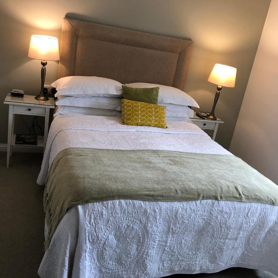 Petra House B&B Galway Exteriör bild